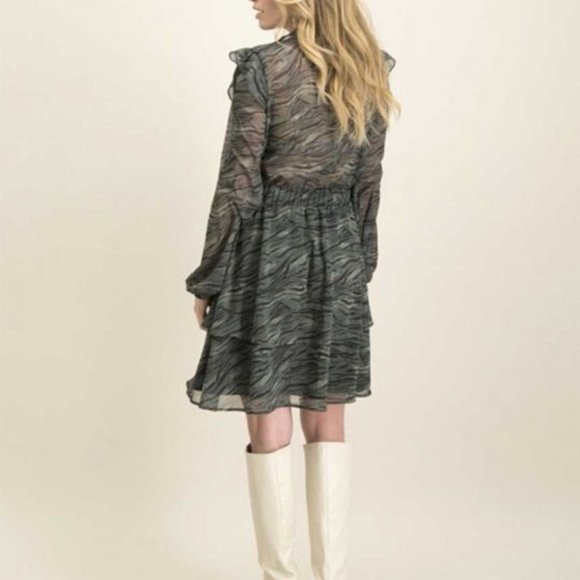 ☀️HOST PICK☀️ CATWALK JUNKIE JUNGLE TIGER DRESS - Picture 6 of 16